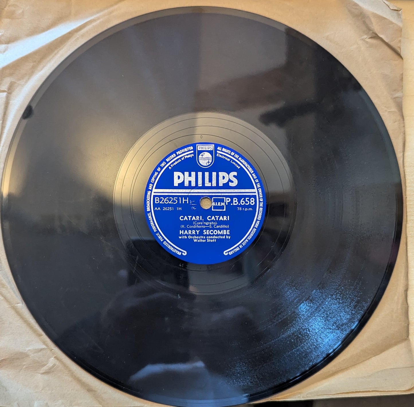 Harry Secombe – Catari, Catari / Come Back To Sorrento (P.B. 658) image 0
