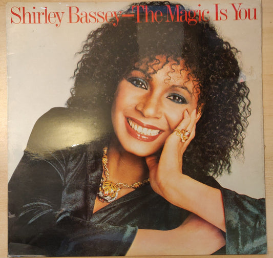 Shirley Bassey ‎– The Magic Is You (UATV 30230) image 0