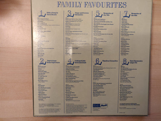 Family Favourites Readers Digest 8 LP Box Set image 2