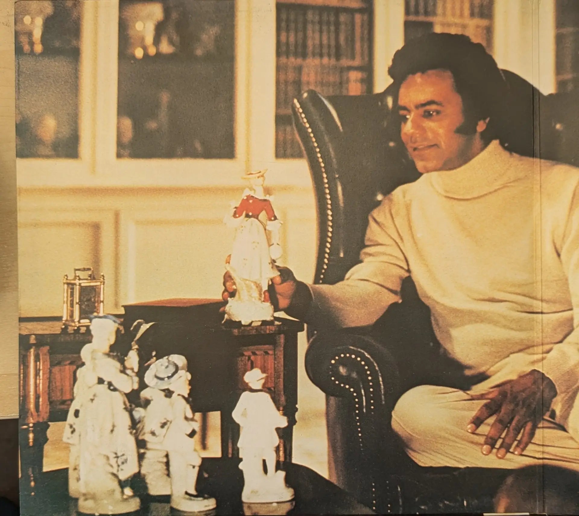 Johnny Mathis ‎– The Mathis Collection (CBS 88278) image 4