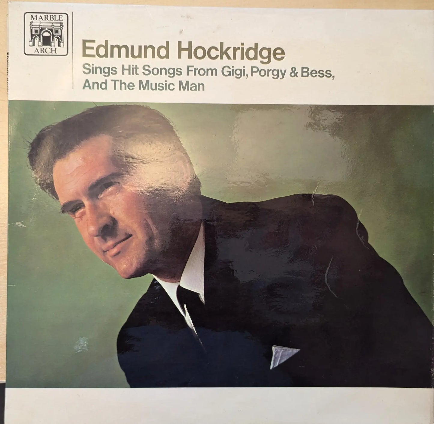 Edmund Hockridge ‎– Sings Hits From Gigi, Porgy & Bess And The Music Man (MAL 686) image 1