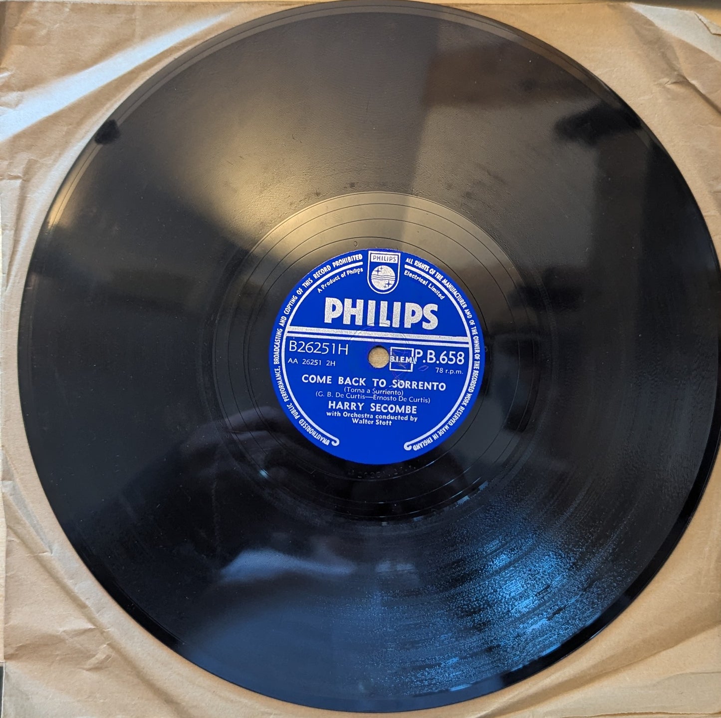 Harry Secombe ‎– Catari, Catari / Come Back To Sorrento (P.B. 658) image 1